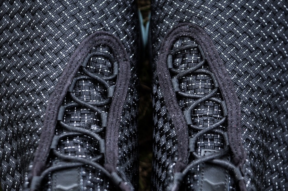 a-closer-look-at-the-jordan-future-black-white-4