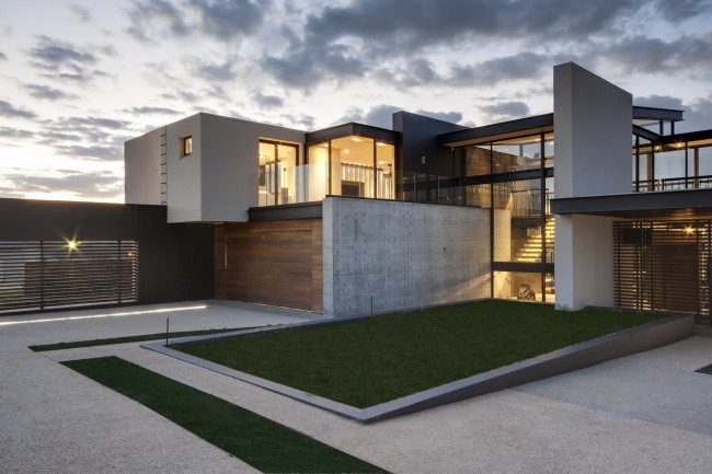Mooikloof-by-Nico-van-der-Meulen-Architects021-650x433