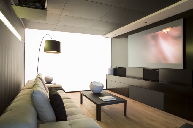 Mooikloof-by-Nico-van-der-Meulen-Architects16-650x433