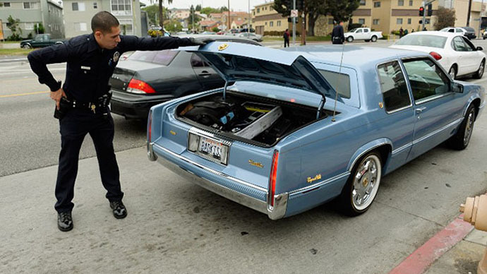 Manhunt Underway In Los Angeles After Shots Fired At Two Detectives