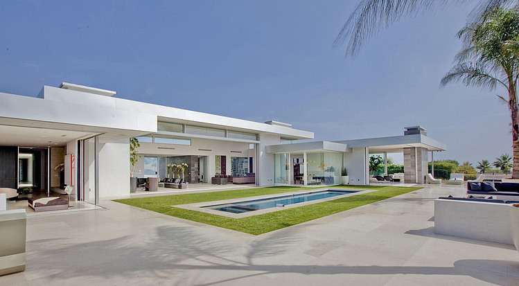 001-house-beverly-hills-mcclean-design