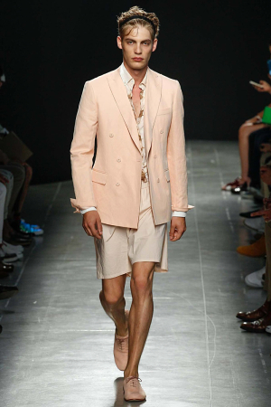 Bottega-Veneta-Men-Spring-Summer-2015-Milan-Fashion-Week-021-300x450