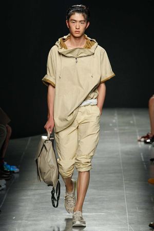 Bottega-Veneta-Men-Spring-Summer-2015-Milan-Fashion-Week-027-300x450