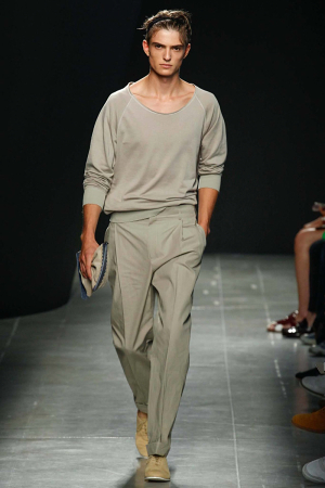 Bottega-Veneta-Men-Spring-Summer-2015-Milan-Fashion-Week-040-300x450