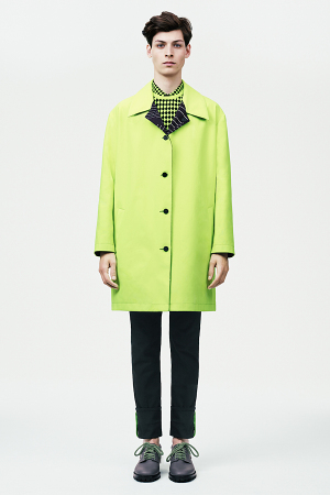 christopher-kane-springsummer-2015-collection-08-300x450