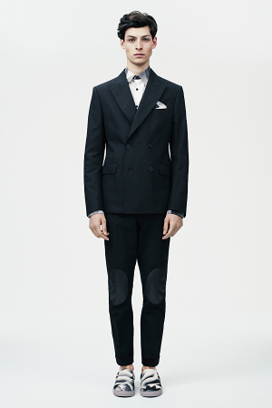 christopher-kane-springsummer-2015-collection-18-300x450