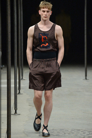 Dries-Van-Noten-SS15-25-300x450