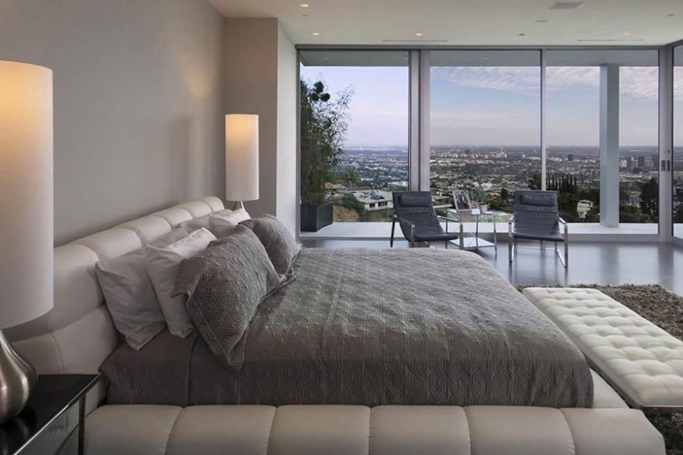 Luxurious-Hollywood-Mansion-Oriole-Way-McClean-Design-14