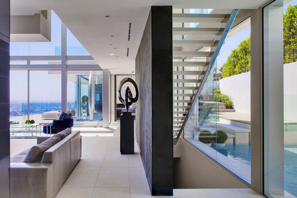 Luxurious-Hollywood-Mansion-Oriole-Way-McClean-Design-9