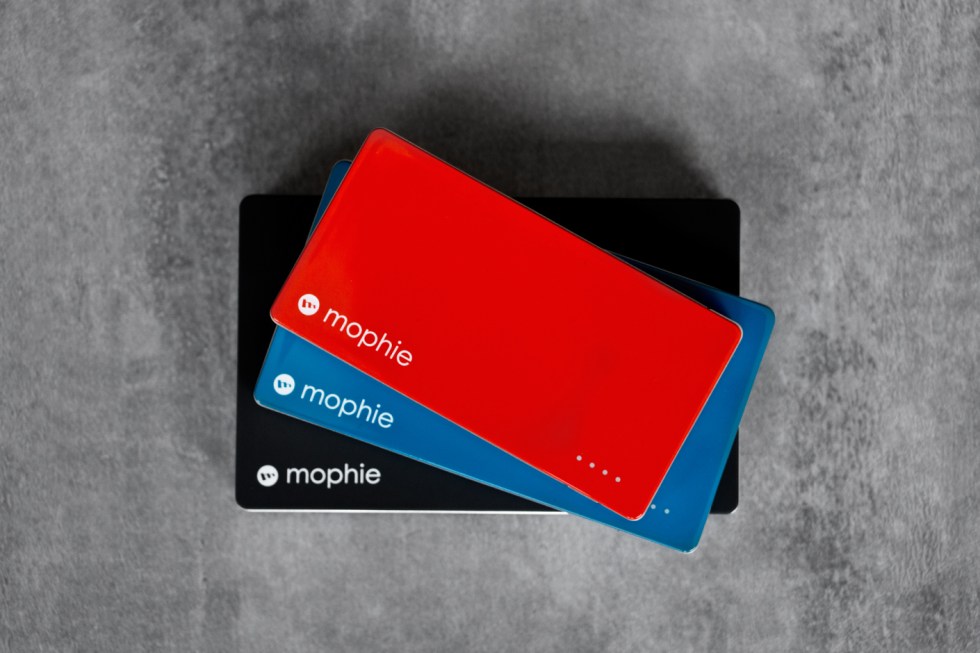 mophie-portable-chargers-1