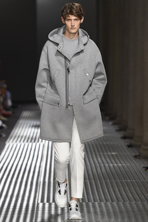 Neil-Barrett-SS15-10-300x450