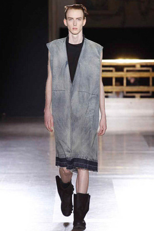 Rick-Owens-SS14-04-300x450