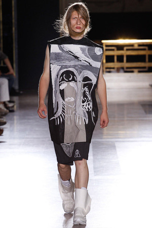 Rick-Owens-SS14-27-300x450