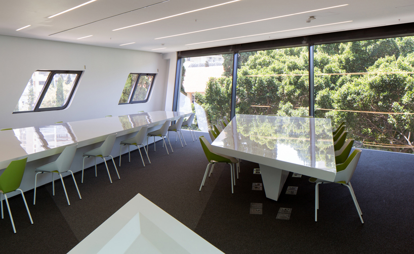 zaha-hadid-Issam-Fares-Institute-designboom12