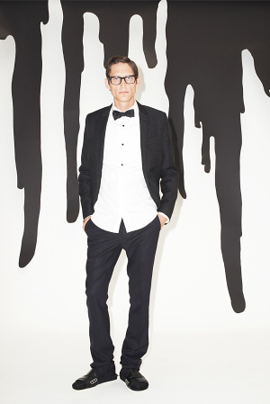 band-of-outsiders-spring-summer-2015-collection-12-300x450