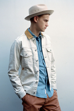 deluxe-fall-winter-2014-collection-3-300x450