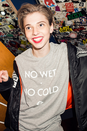 roundel-by-london-underground-fallwinter-2014-lookbook-12-300x450