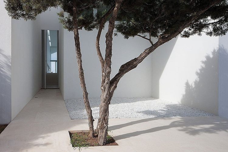 008-infinity-house-aabe