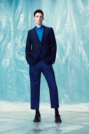 alexander-mcqueen-pre-fall-2014-lookbook-18-300x450