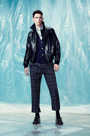 alexander-mcqueen-pre-fall-2014-lookbook-7-300x450