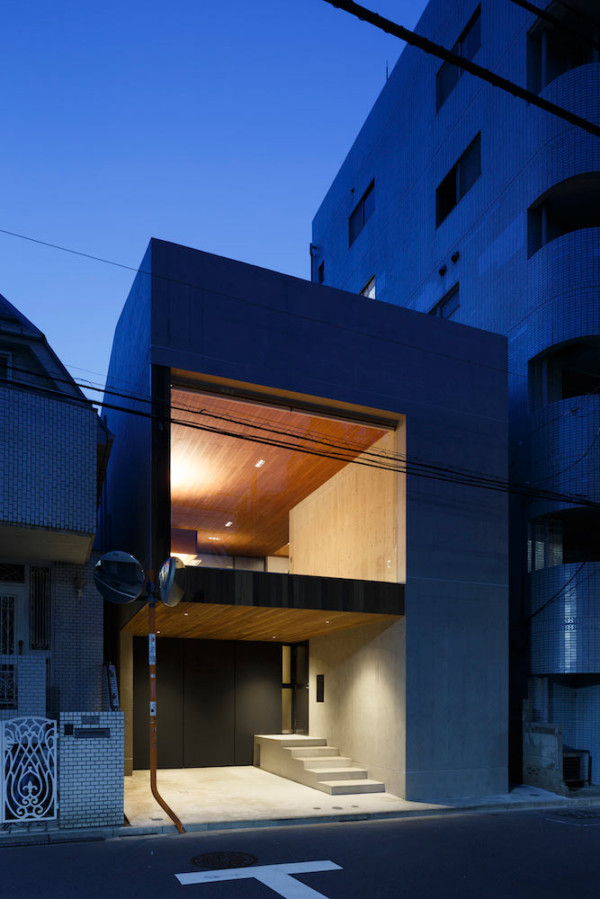 FRAME-House-APOLLO-Architects-2-600x899