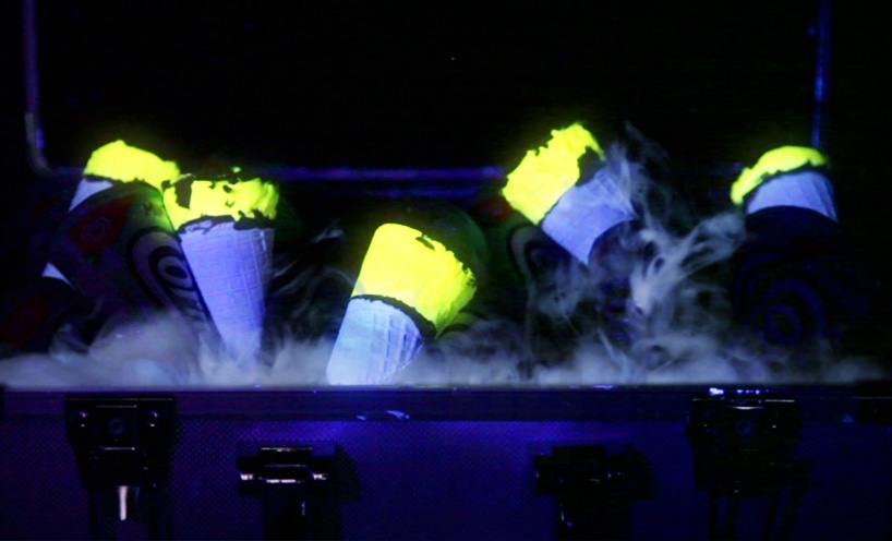 glow-in-the-dark-cornetto-bompas-parr-designboom-05