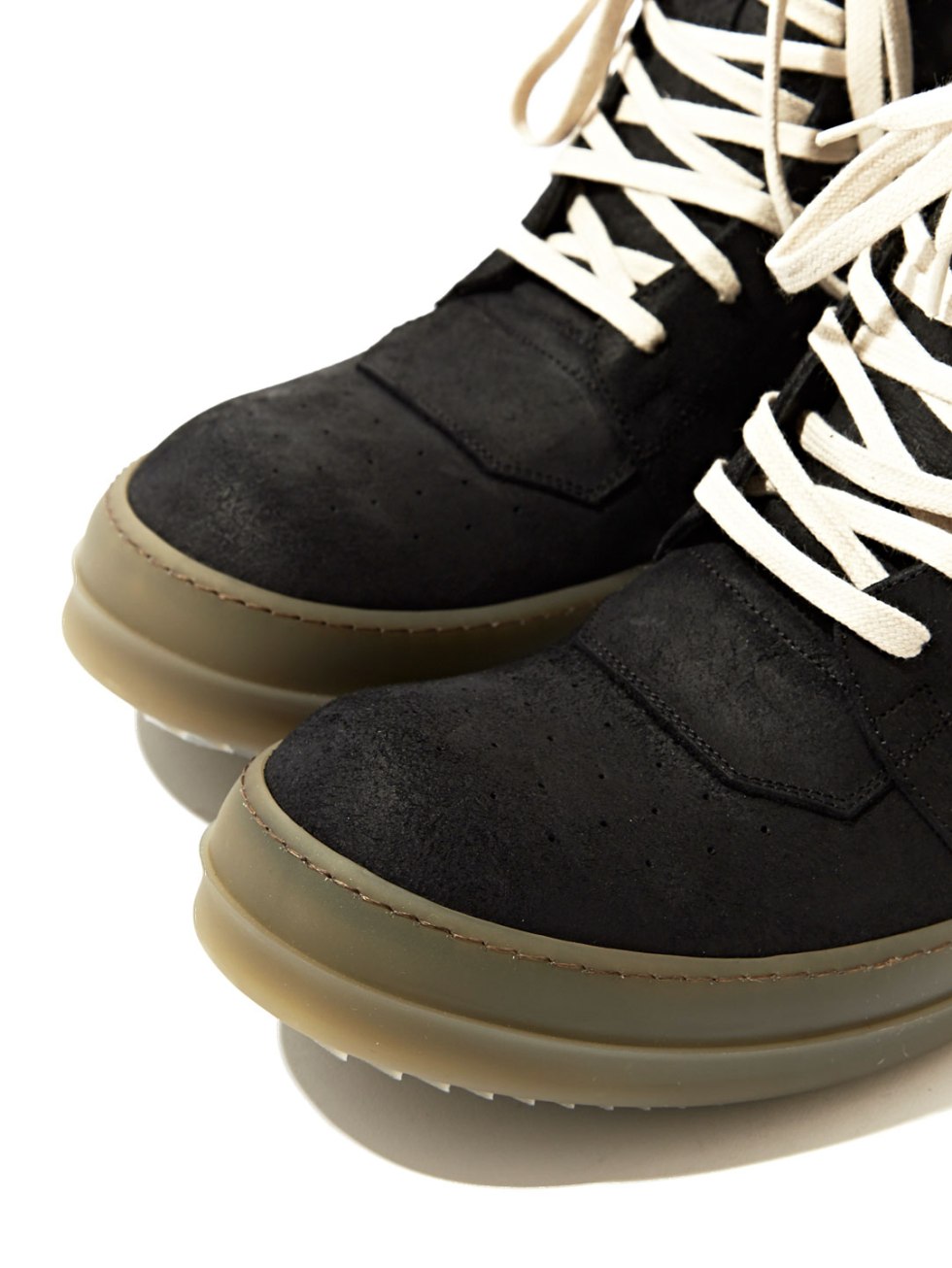 ric0116043blk_04_large