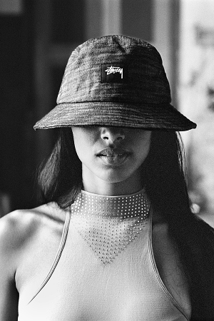 stussy-fall-winter-2014-collection-lookbook-7-300x450