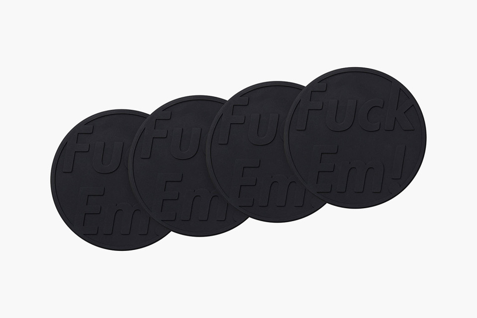 supreme-fallwinter-2014-accessories-collection-18-960x640