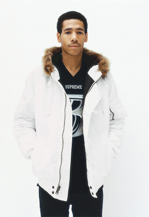 supreme-fallwinter-2014-lookbook-10-300x434