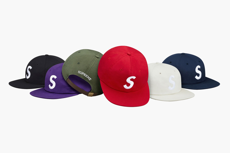supreme-fallwinter-2014-snapbacks-2-960x640