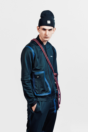 wood-wood-fallwinter-2014-heroes-lookbook-18-300x450