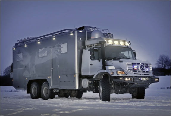 mercedes-benz-zetros-expedition-vehicle-3