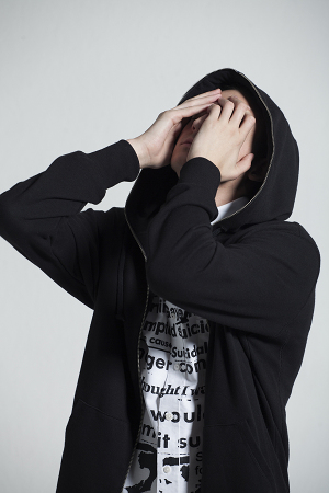 midnight-fallwinter-2014-lookbook-12-300x450