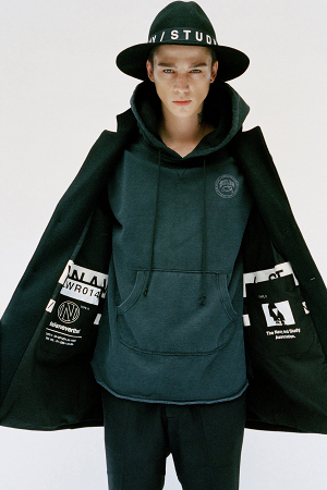 thisisneverthat-fallwinter-2014-navystudy-lookbook-03-300x450