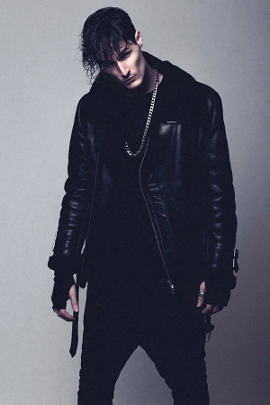 arno-de-france-fallwinter-2014-lookbook-08-300x450