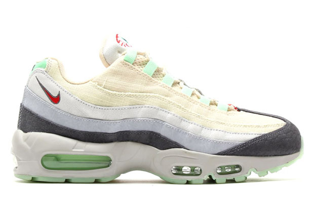nike-air-max-95-qs-halloween-02