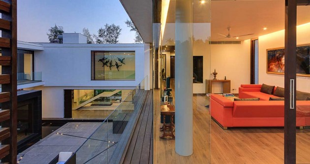 cv_041114_18-630x333