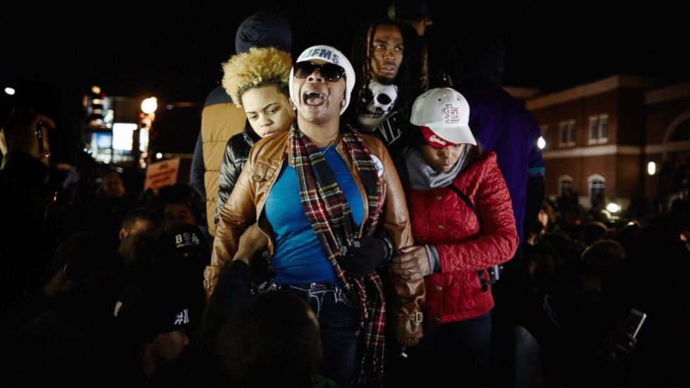 GTY_michael_brown_mother_kab_141125_16x9_992