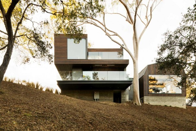 op_031114_01-630x421