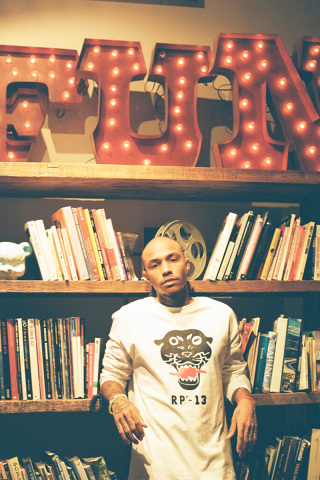 rare-panther-fallwinter-2014-delivery-1-lookbook-11-320x480