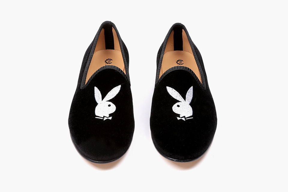 del-toro-playboy-slippers-2