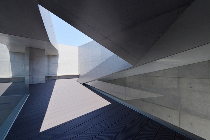 shigeru-fuse-atelier-house-in-tsutsumino-noda-japan-designboom-07