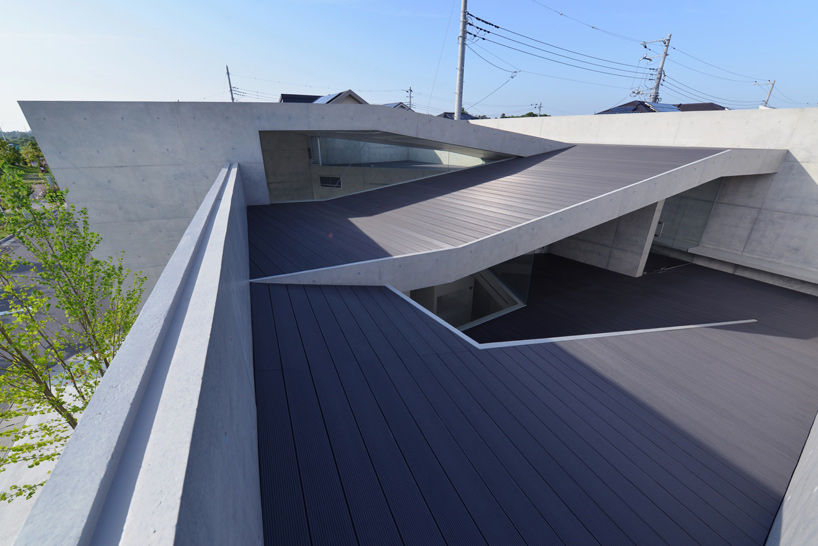shigeru-fuse-atelier-house-in-tsutsumino-noda-japan-designboom-08