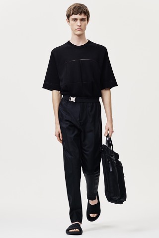 christopher-kane-spring-2016-4-320x480