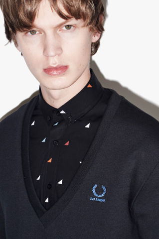 fred-perry-raf-simons-fall-winter-2015-01-320x480