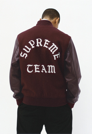 supreme-fall-winter-2015-lookbook-05-320x463