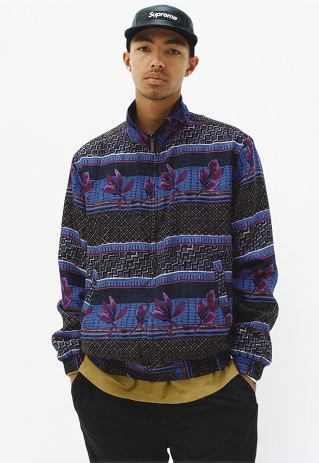 supreme-fall-winter-2015-lookbook-10-320x463