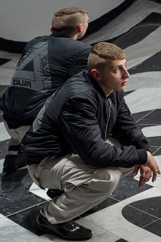 palace-winter-2015-lookbook-9-320x480