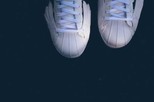 Adidas_JS_Superstar_Wings_S77814_WhiteB-BLKWHI_Sneaker_Politics-5633_grande